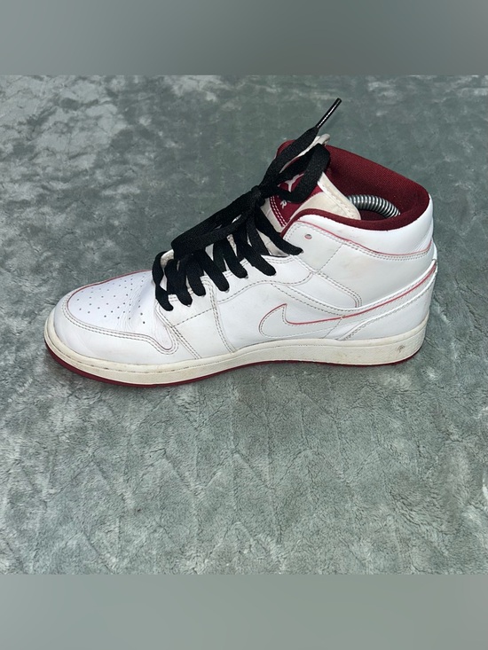 Air Jordan 1 Retro Mid White Gym Red Men’s Size 8.5 main image 12